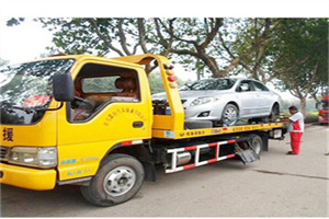 鹤岗附近24小时汽车拖车服务热线