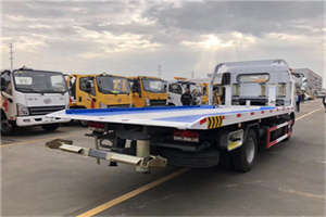 鹤岗汽车救援补胎